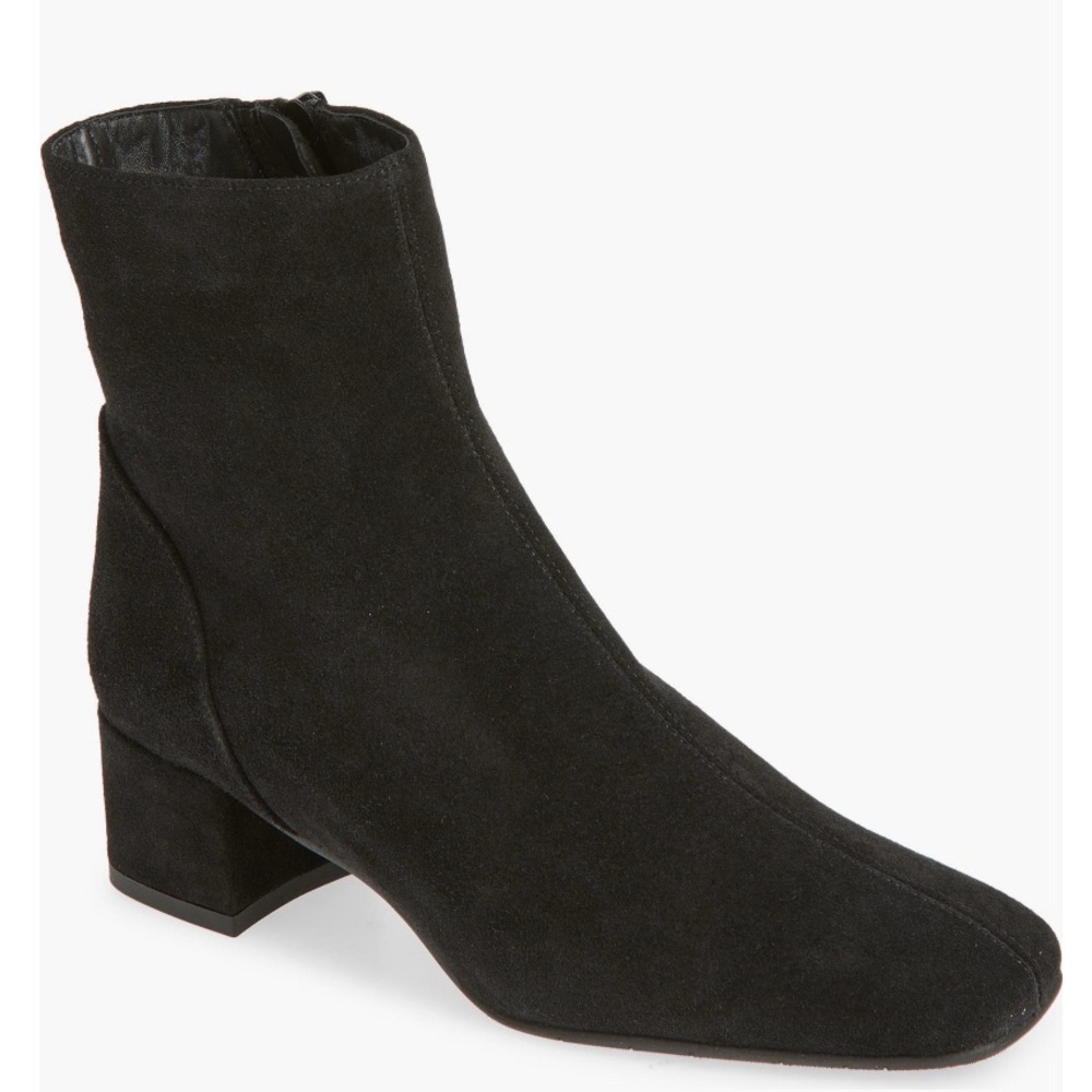 Aquatalia Loretta Suede Bootie